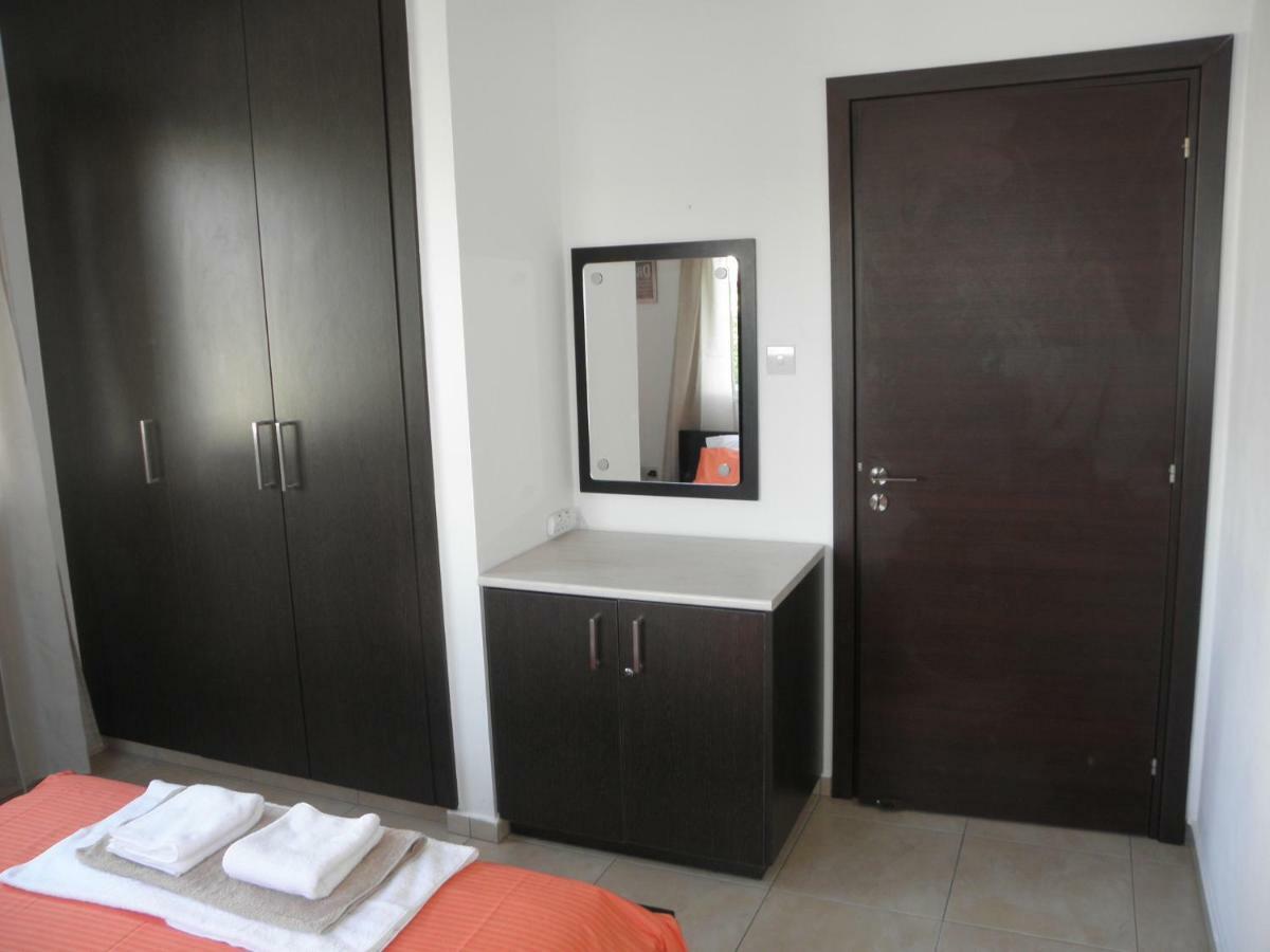 Cosy Apartment In A Luxury Resort Paralimni Exteriör bild