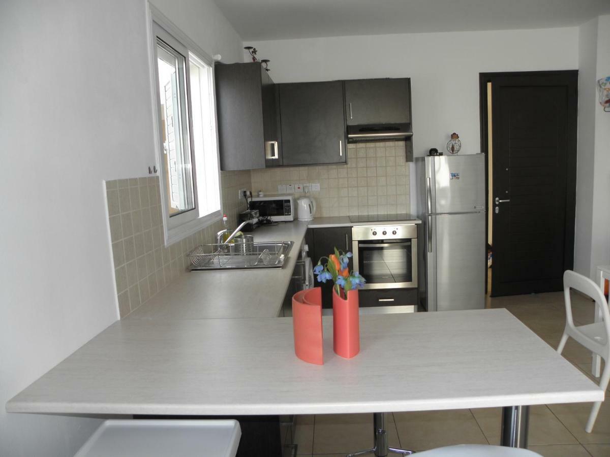 Cosy Apartment In A Luxury Resort Paralimni Exteriör bild